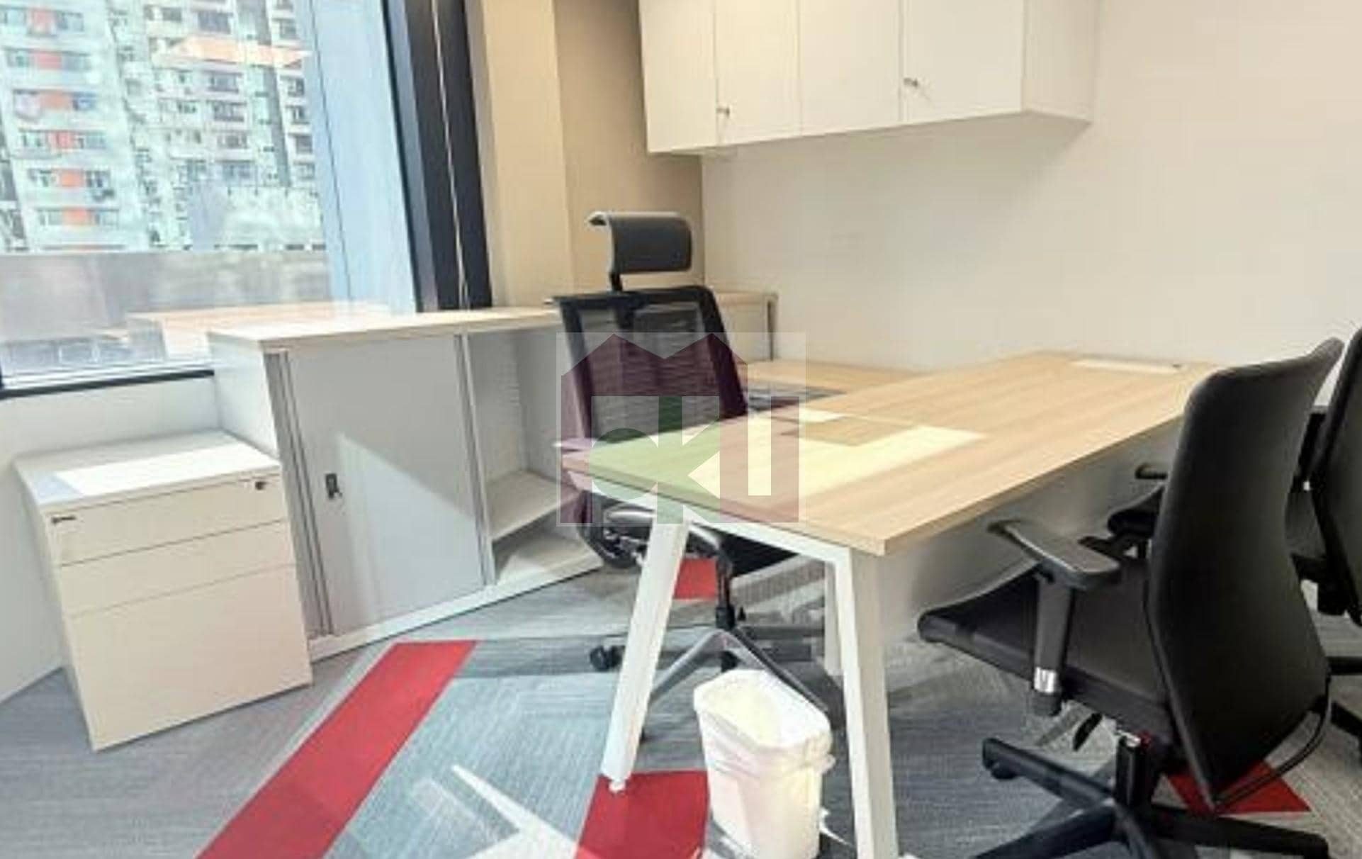 Lee and Man Commercial Center building or unit photo